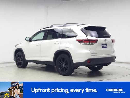 2019 Toyota Highlander SE