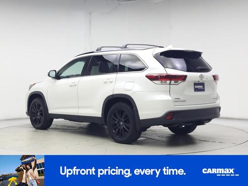 2019 Toyota Highlander SE