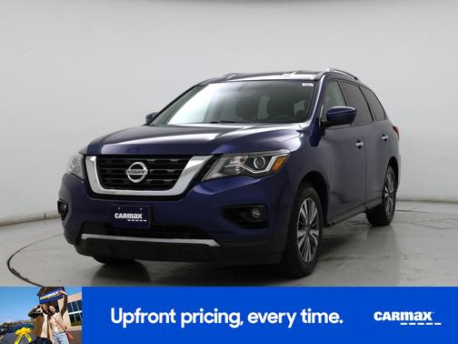 2020 Nissan Pathfinder SV