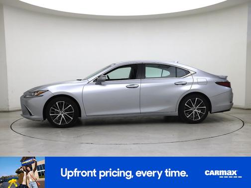 Silver 2025 Lexus ES 350