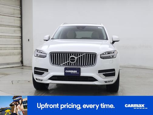 2024 Volvo XC90 B6 Plus Bright Theme