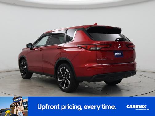 2022 Mitsubishi Outlander ES