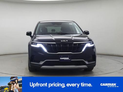 2024 Kia Carnival LX Seat Package