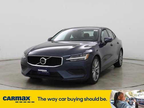 2019 Volvo S60 T6 Momentum