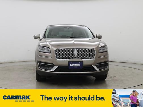 2019 Lincoln Nautilus Select