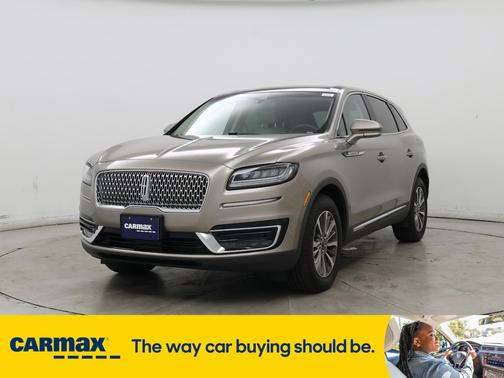 2019 Lincoln Nautilus Select