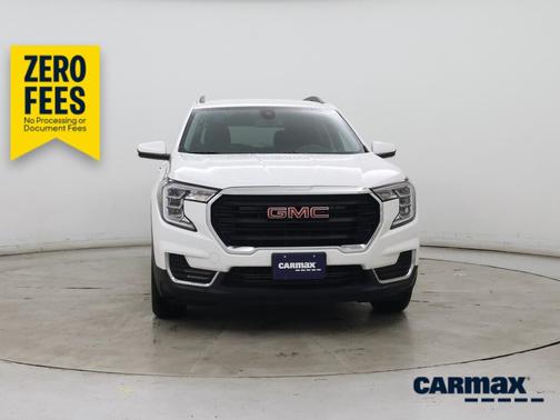 White 2023 GMC Terrain SLE