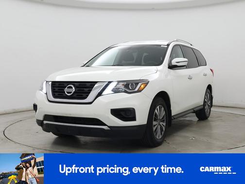 White 2020 Nissan Pathfinder S