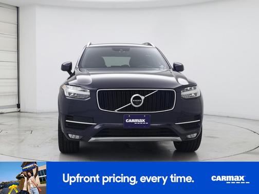 2017 Volvo XC90 T6 Momentum