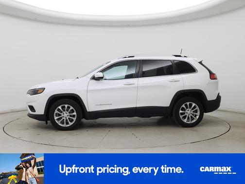 White 2019 Jeep Cherokee Latitude