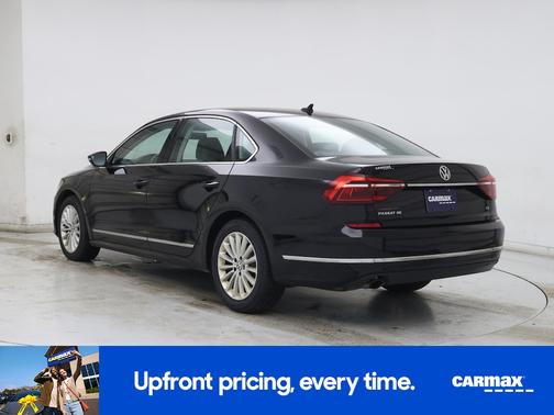2017 Volkswagen Passat SE