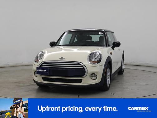 White 2015 MINI Hardtop