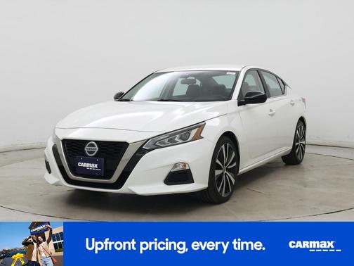 2022 Nissan Altima SR
