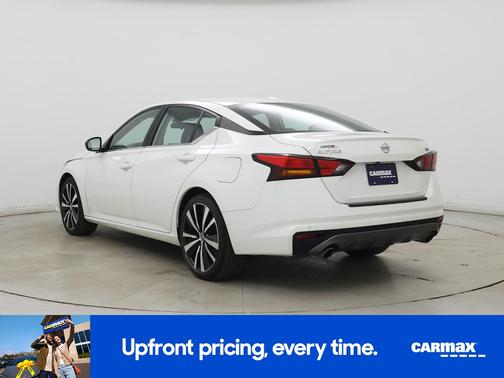 2022 Nissan Altima SR