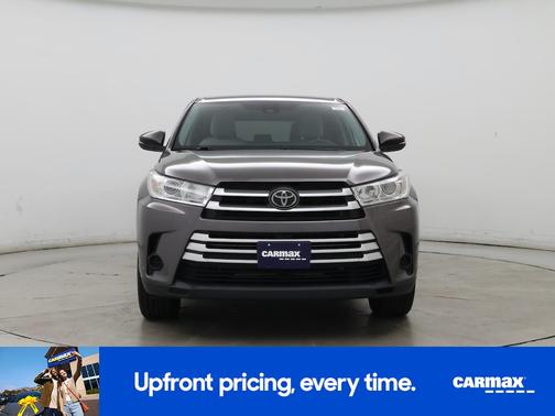 2019 Toyota Highlander LE