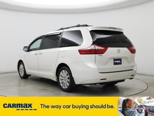 2017 Toyota Sienna XLE Premium