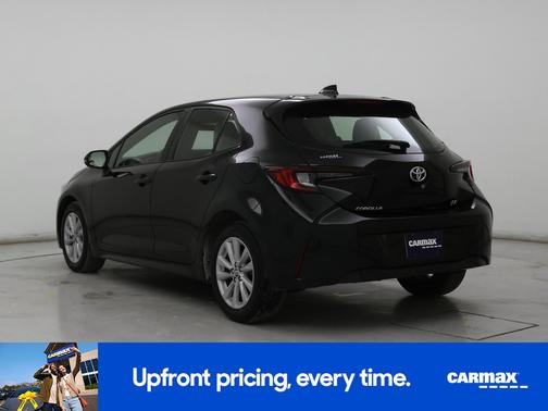 2025 Toyota Corolla Hatchback SE