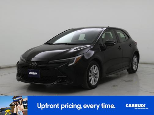 2025 Toyota Corolla Hatchback SE