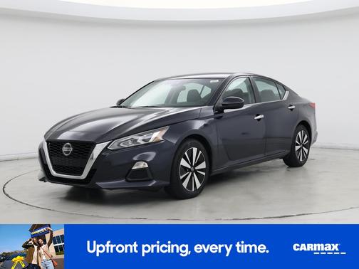 2022 Nissan Altima SV