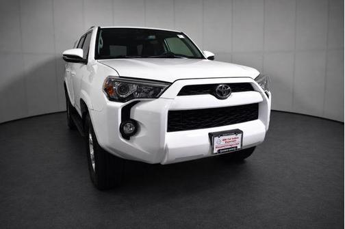 Blizzard Pearl 2016 Toyota 4Runner Limited