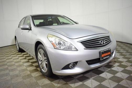 2013 INFINITI G37x Base