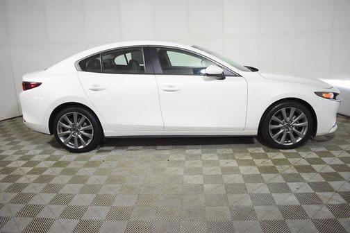 2021 Mazda Mazda3 FWD w/Preferred Package