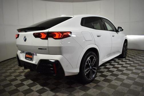 2025 BMW X2 xDrive28i