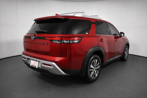 Scarlet Ember Tintcoat 2023 Nissan Pathfinder SL 4WD