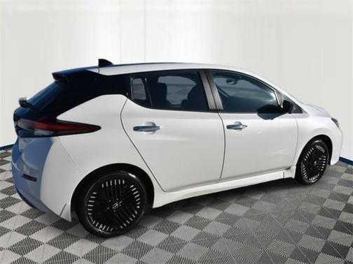 2025 Nissan Leaf SV PLUS