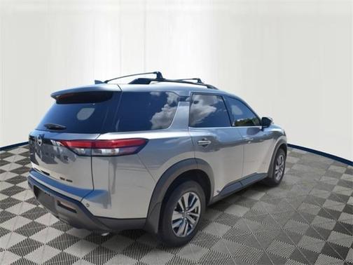 2024 Nissan Pathfinder SV 4WD