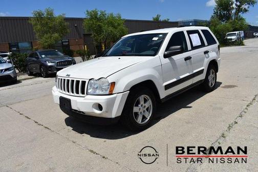 2005 Jeep Grand Cherokee Laredo