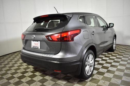 2017 Nissan Rogue Sport S