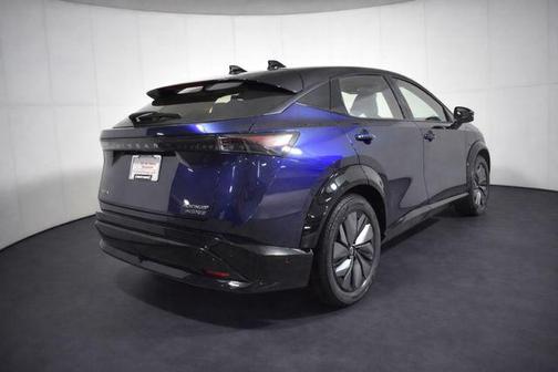 Deep Ocean Blue Pearl/Black Diamond Pearl 2023 Nissan ARIYA PLATINUM+