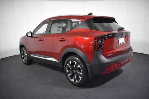 Scarlet Ember Tintcoat 2026 Nissan Kicks SV