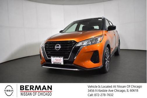 Monarch Orange Metallic/Super Black 2023 Nissan Kicks SV