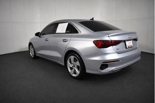 Florett Silver Metallic 2023 Audi A3 Premium