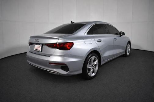 Florett Silver Metallic 2023 Audi A3 Premium