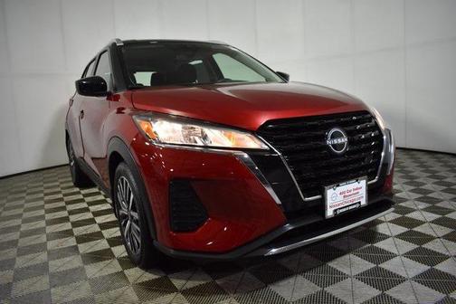 2023 Nissan Kicks SV