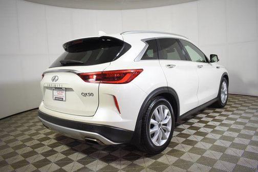 2019 INFINITI QX50 ESSENTIAL