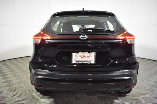 2025 Nissan Kicks S