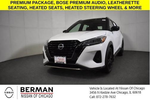 Aspen White Tricoat/Super Black 2023 Nissan Kicks SR