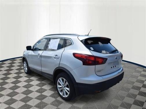 2017 Nissan Rogue Sport SV