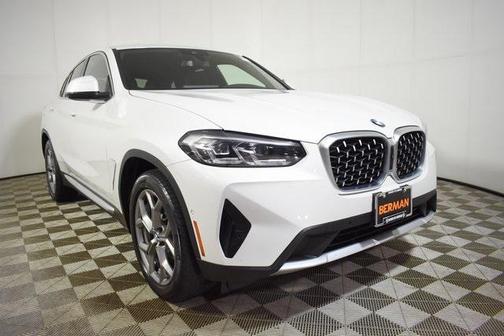 2024 BMW X4 xDrive30i
