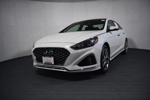 Quartz White Pearl 2019 Hyundai SONATA Limited 2.0T