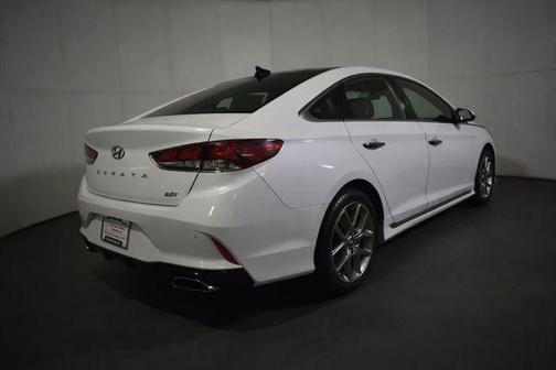 Quartz White Pearl 2019 Hyundai SONATA Limited 2.0T