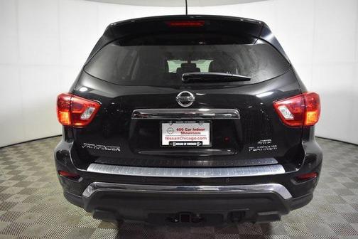 2018 Nissan Pathfinder Platinum