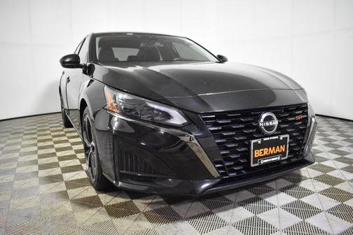 2023 Nissan Altima SR FWD