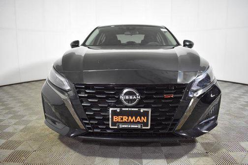 2023 Nissan Altima SR FWD