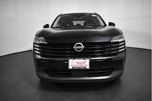 Super Black 2025 Nissan Kicks SV