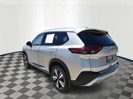 2022 Nissan Rogue Platinum